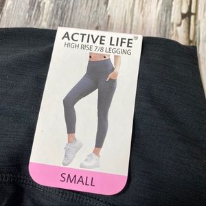 NWT ACTIVE LIFE HIGH RISE LEGGING SZ S